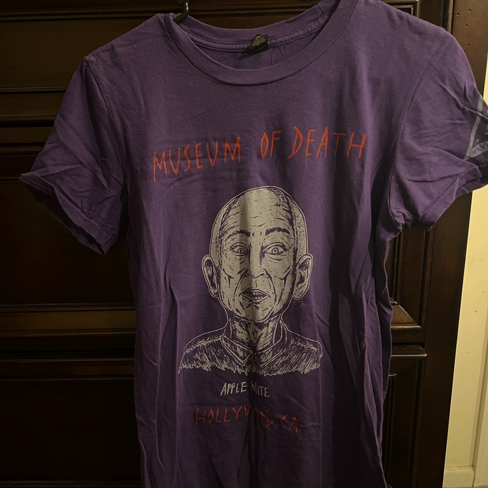 Museum of Death Apple White Cult Shirt